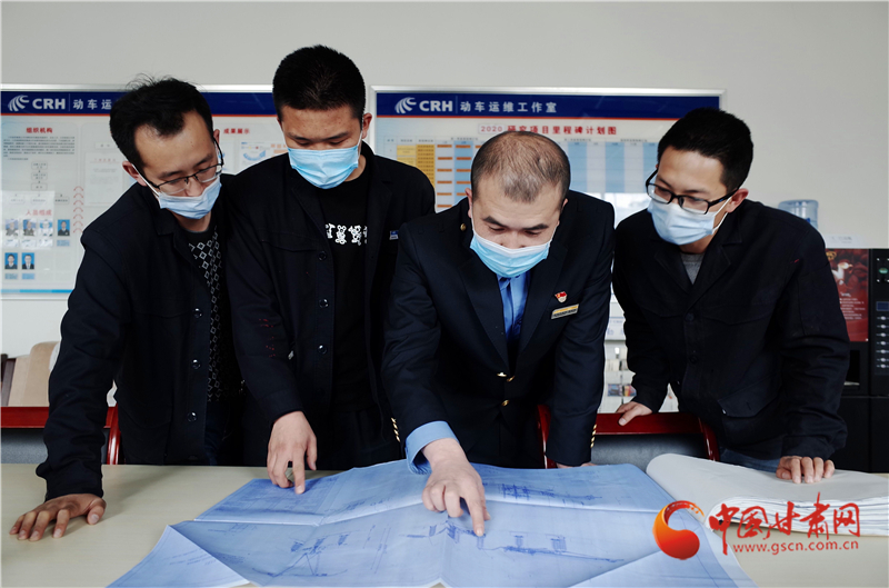 用奮斗的青春護航高鐵——記全國鐵路勞動模范、蘭西動車運用所副所長張學東