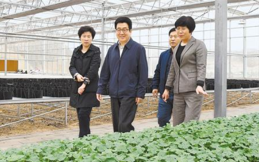 林鐸在靖遠(yuǎn)縣調(diào)研脫貧攻堅工作時強調(diào) 壯大產(chǎn)業(yè)強根基 精準(zhǔn)施策補短板 確保高質(zhì)量打贏打好脫貧攻堅戰(zhàn)